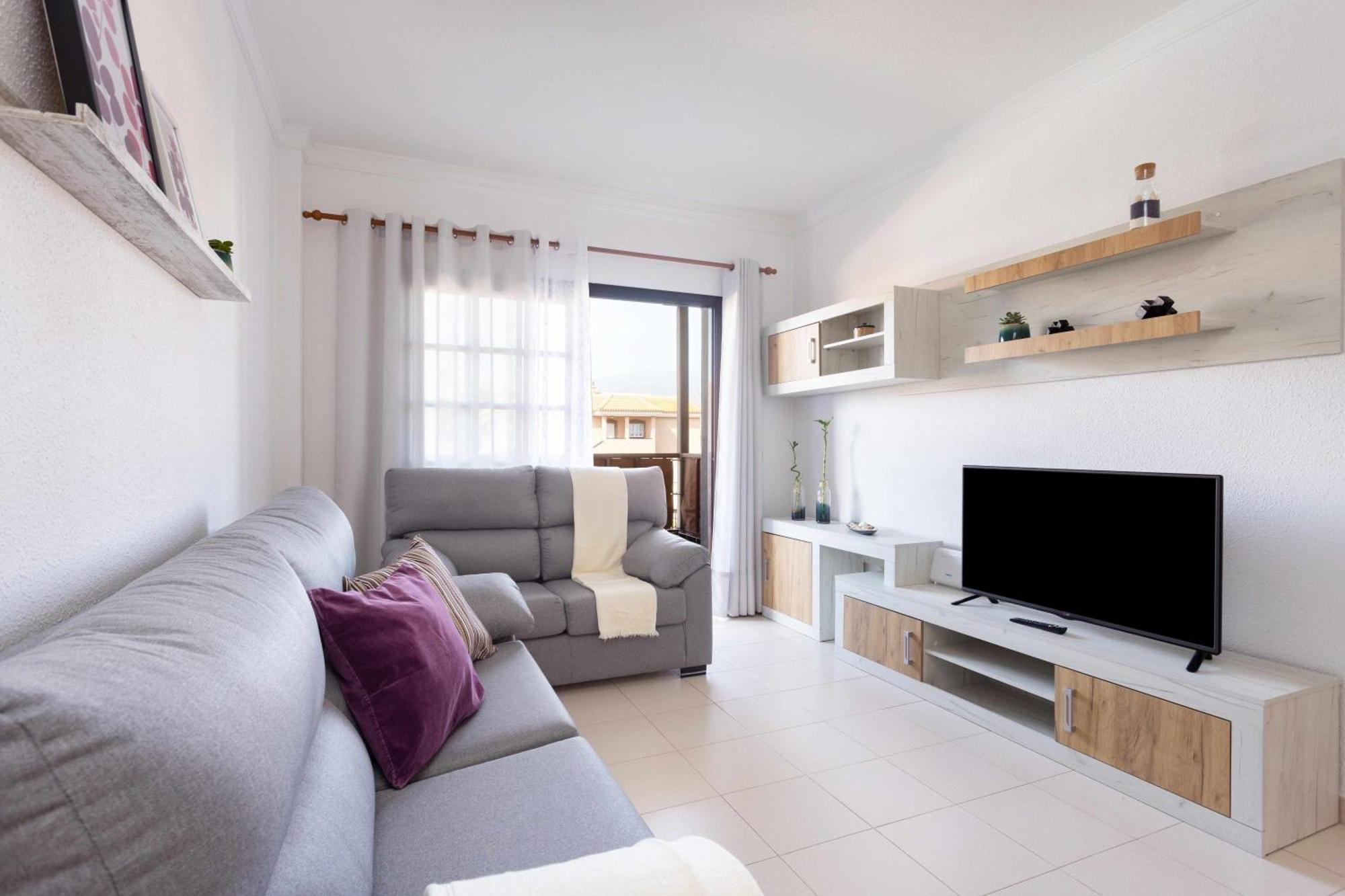 Agradable Piso Con Piscina & Playa Terraza Y Wifi Apartment *
