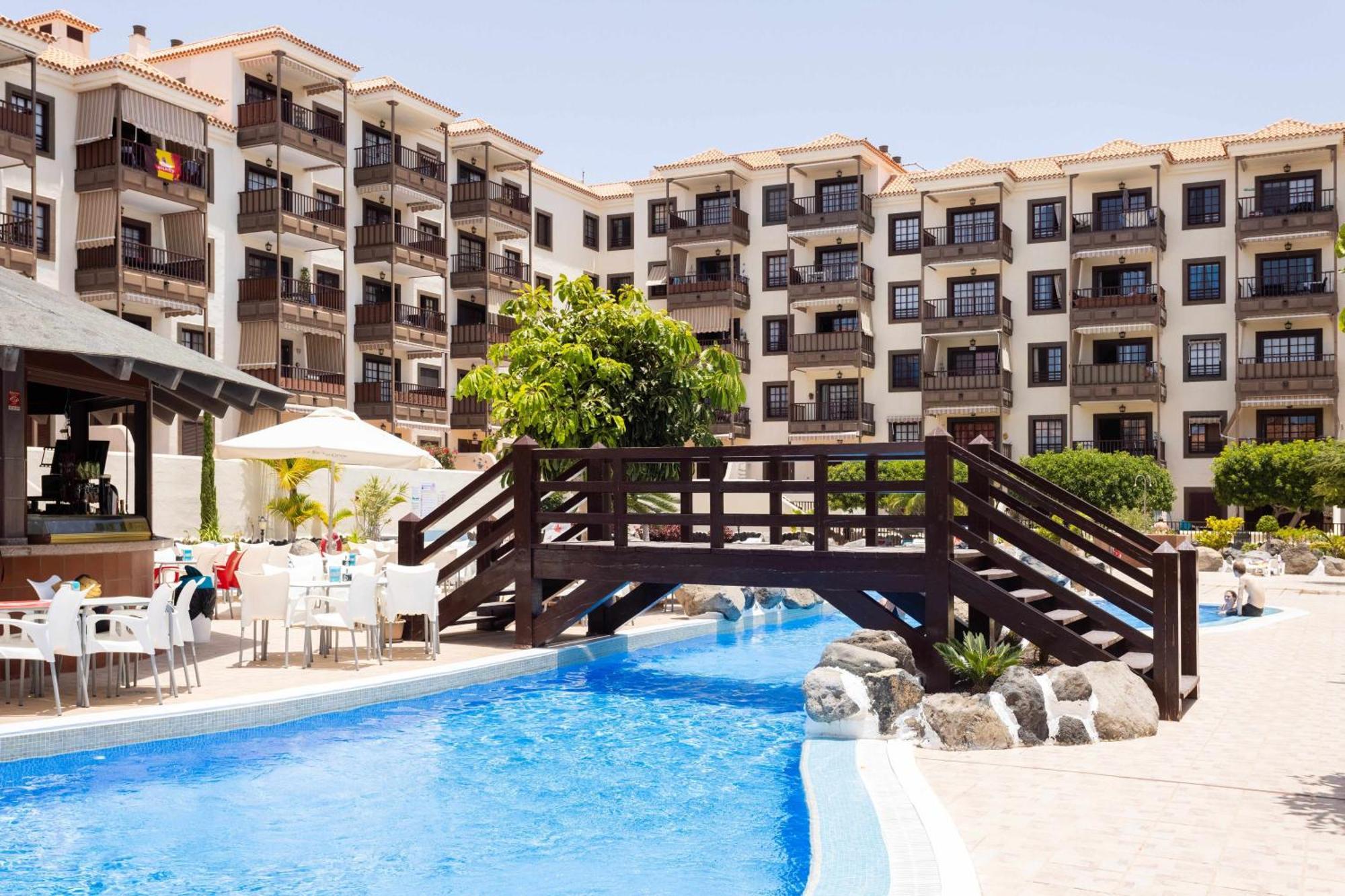 Agradable Piso Con Piscina & Playa Terraza Y Wifi Costa Del Silencio