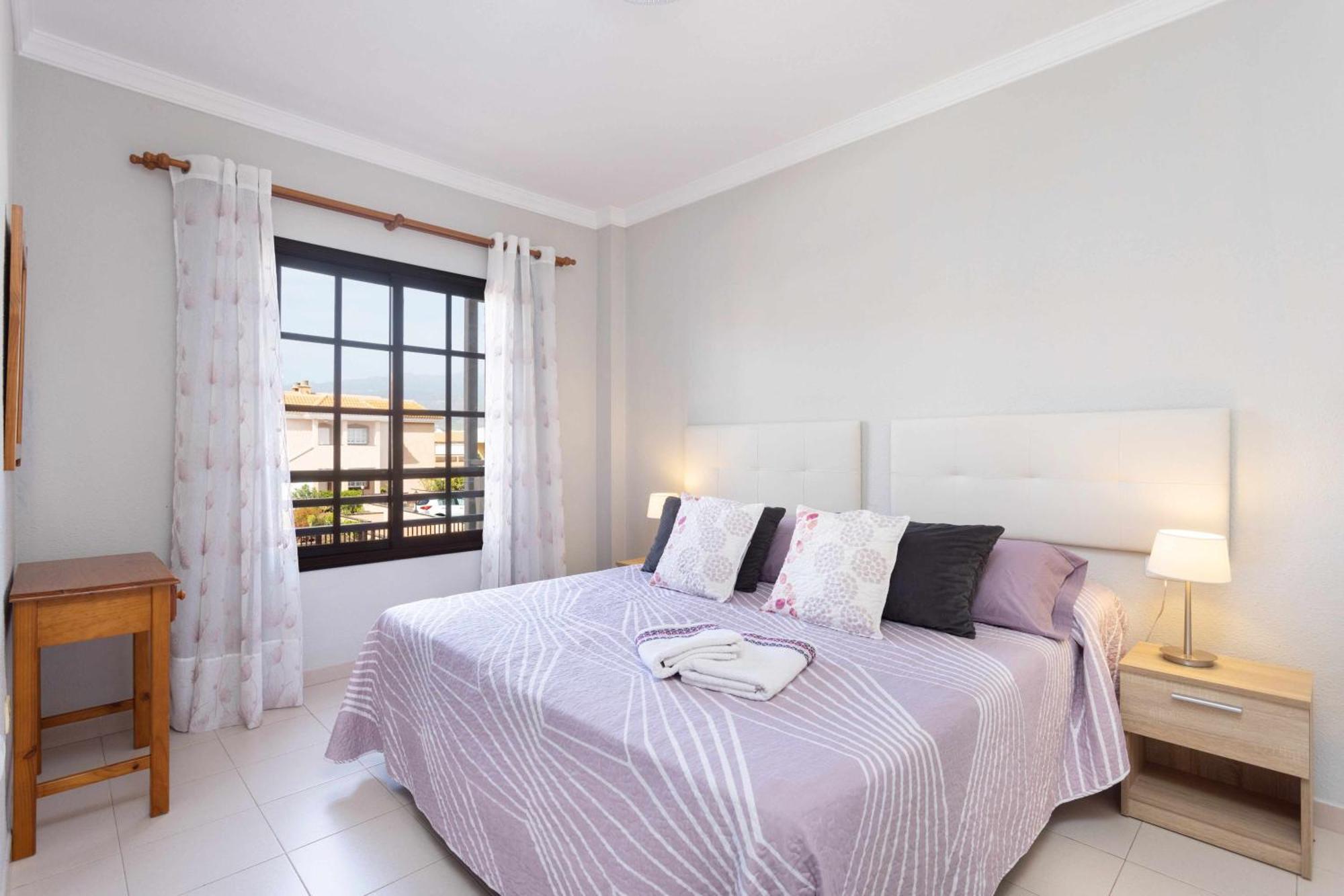 Agradable Piso Con Piscina & Playa Terraza Y Wifi Costa Del Silencio
